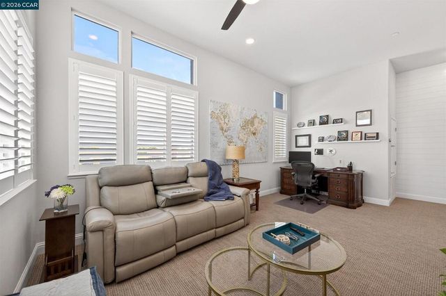 3963 Summit Rd, Dublin, CA 94568