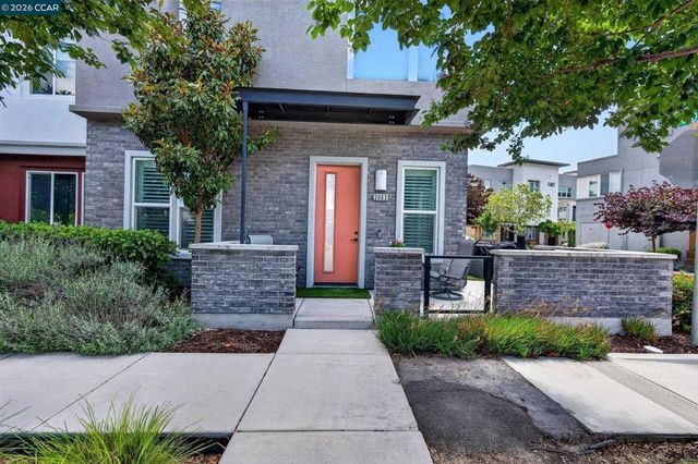 3963 Summit Rd, Dublin, CA 94568