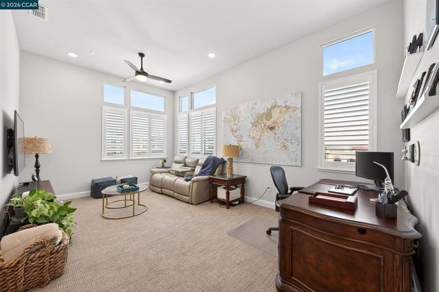 3963 Summit Rd, Dublin, CA 94568