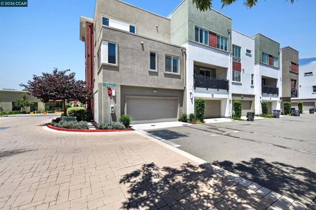 3963 Summit Rd, Dublin, CA 94568