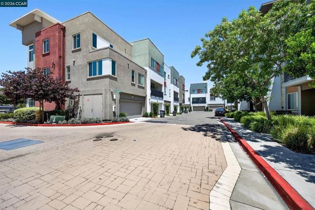 3963 Summit Rd, Dublin, CA 94568
