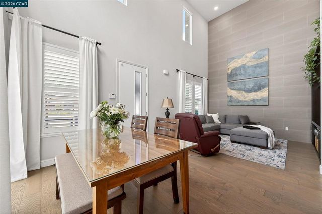 3963 Summit Rd, Dublin, CA 94568