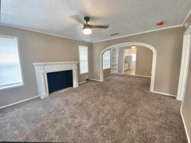 2114 27th Street, Lubbock, TX 79411