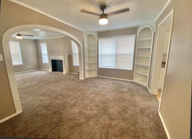 2114 27th Street, Lubbock, TX 79411