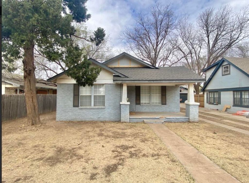 2114 27th Street, Lubbock, TX 79411