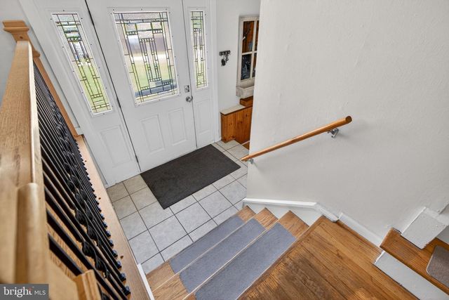 19 CHARTER OAK LN, Marlton, NJ 08053