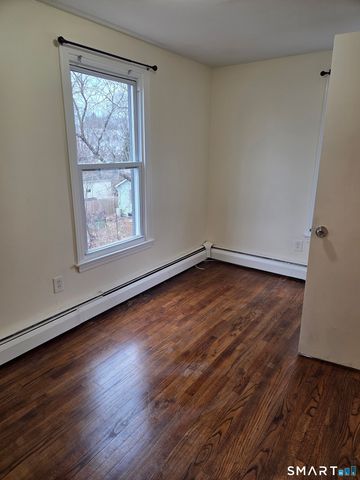 3 Botsford Street 2, Meriden, CT 06451