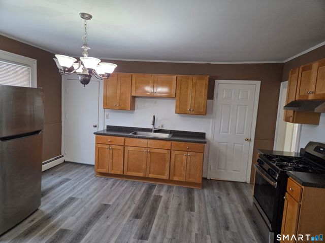 3 Botsford Street 2, Meriden, CT 06451