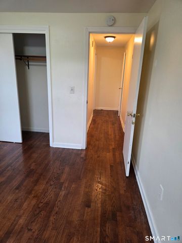 3 Botsford Street 2, Meriden, CT 06451