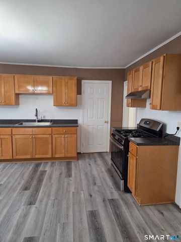 3 Botsford Street 2, Meriden, CT 06451