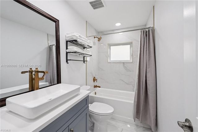 1819 SE 43 Street, Cape Coral, FL 33904