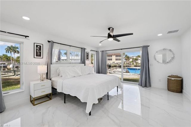 1819 SE 43 Street, Cape Coral, FL 33904