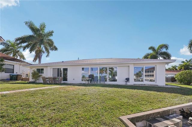 1819 SE 43 Street, Cape Coral, FL 33904
