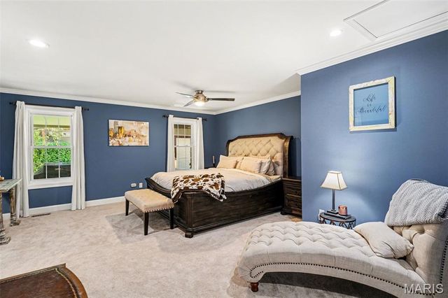 5813 Amber Place Drive, St Louis, MO 63128