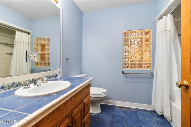 228 Reynolds Road, Moreau, NY 12828