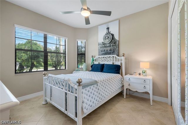 12832 Kinross LN, Naples, FL 34120