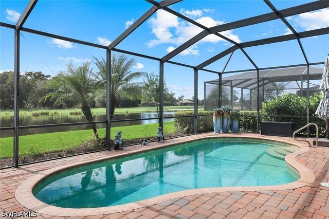 12832 Kinross LN, Naples, FL 34120