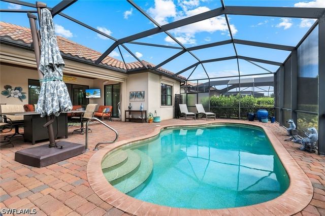 12832 Kinross LN, Naples, FL 34120