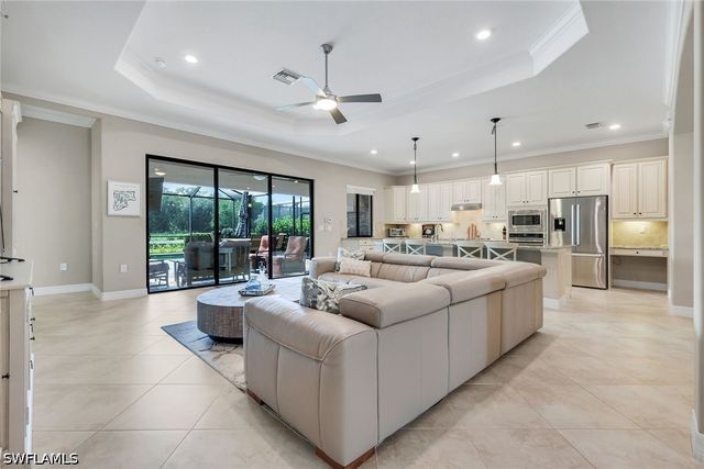 12832 Kinross LN, Naples, FL 34120