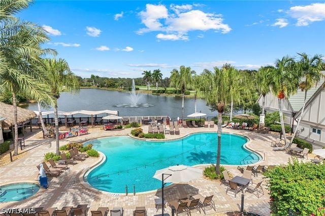 12832 Kinross LN, Naples, FL 34120