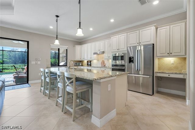 12832 Kinross LN, Naples, FL 34120