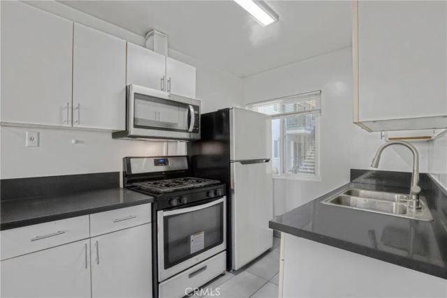 6643 De Longpre 5, Los Angeles, CA 90028