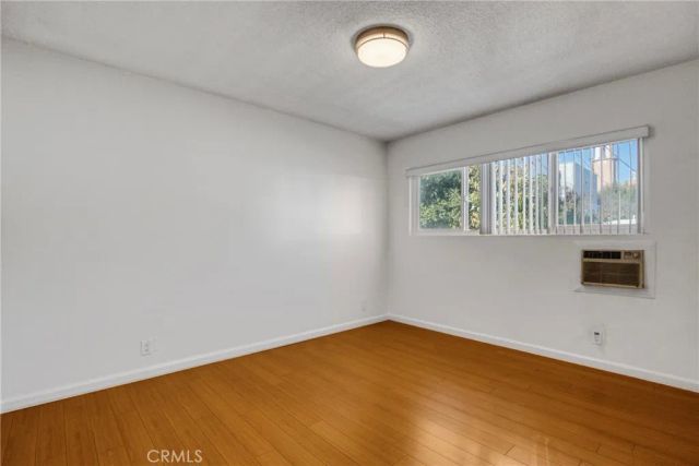 6643 De Longpre 5, Los Angeles, CA 90028