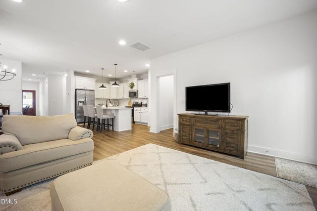 1112 Elk Falls Drive, Wendell, NC 27591