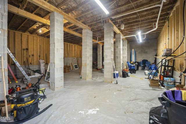 1112 Elk Falls Drive, Wendell, NC 27591