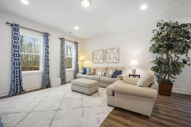 1112 Elk Falls Drive, Wendell, NC 27591