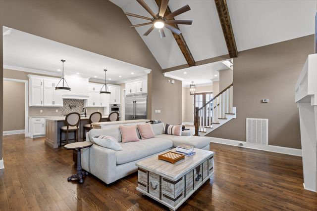 1809 River Breeze Drive, Soddy Daisy, TN 37379