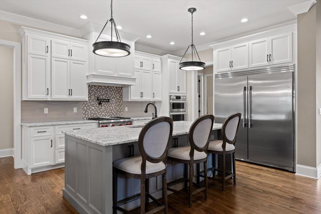 1809 River Breeze Drive, Soddy Daisy, TN 37379