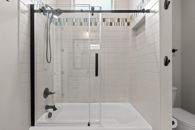 1809 River Breeze Drive, Soddy Daisy, TN 37379