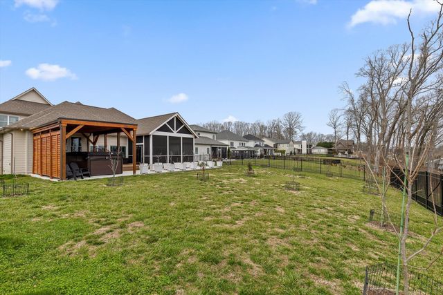 1809 River Breeze Drive, Soddy Daisy, TN 37379