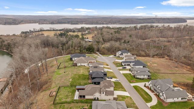 1809 River Breeze Drive, Soddy Daisy, TN 37379
