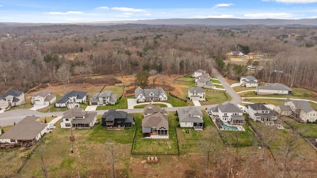 1809 River Breeze Drive, Soddy Daisy, TN 37379