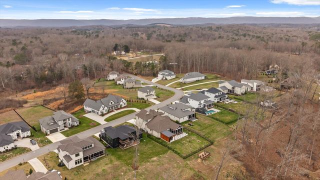 1809 River Breeze Drive, Soddy Daisy, TN 37379