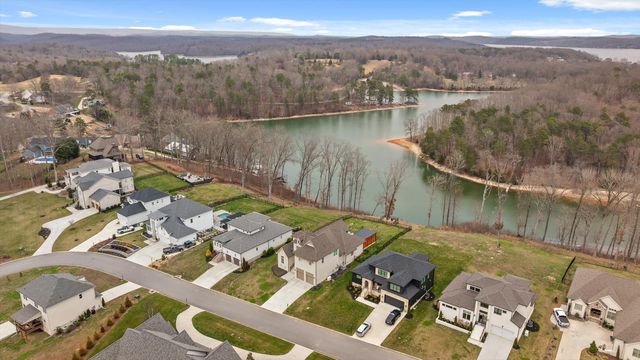 1809 River Breeze Drive, Soddy Daisy, TN 37379