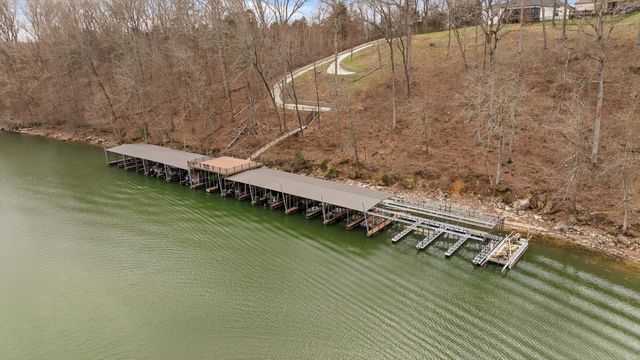 1809 River Breeze Drive, Soddy Daisy, TN 37379