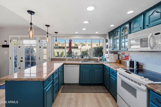 8206 E CHAPARRAL Road, Scottsdale, AZ 85250