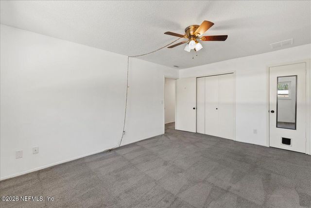 8140 SUTTON Place, Jacksonville, FL 32217