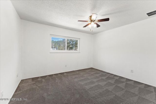 8140 SUTTON Place, Jacksonville, FL 32217