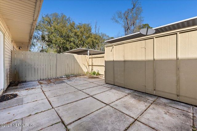 8140 SUTTON Place, Jacksonville, FL 32217