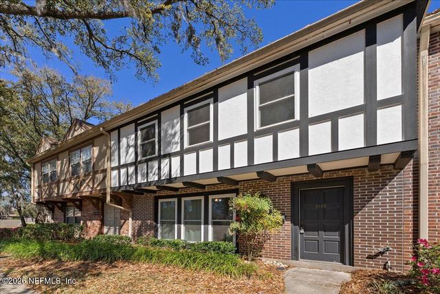 8140 SUTTON Place, Jacksonville, FL 32217