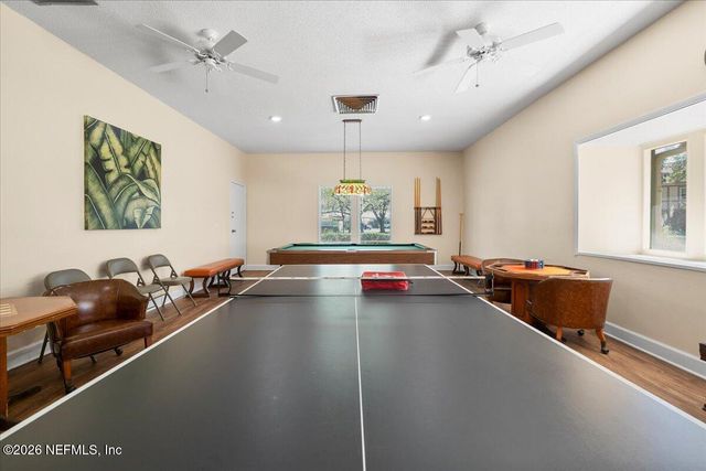 8140 SUTTON Place, Jacksonville, FL 32217