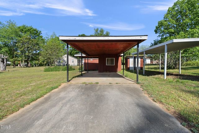 709 Wait Avenue, Wake Forest, NC 27587