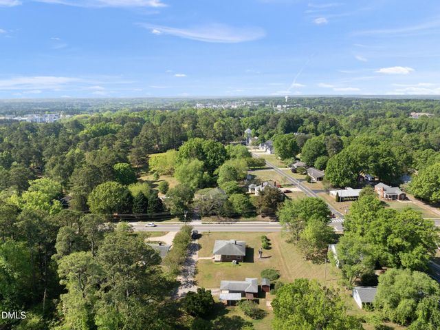 709 Wait Avenue, Wake Forest, NC 27587