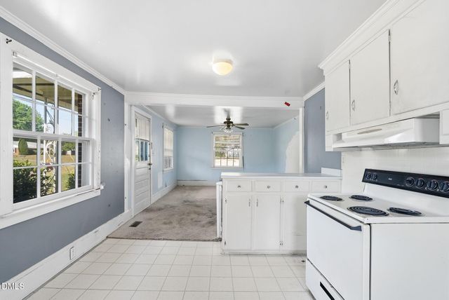 709 Wait Avenue, Wake Forest, NC 27587