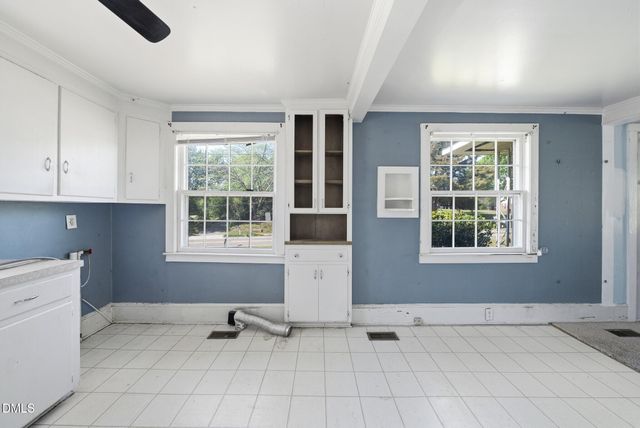 709 Wait Avenue, Wake Forest, NC 27587