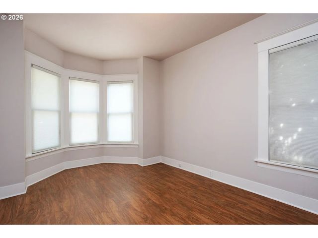 16 Graham, Portland, OR 97212